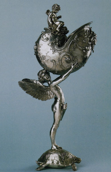 Nautiluspokal mit Eros