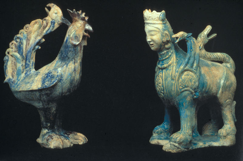 Brunnenfiguren: Hahn und Sphinx, aus Syrien (Islam)