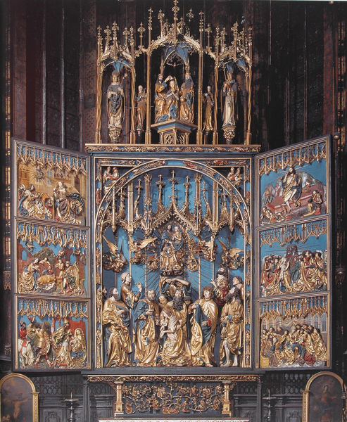 Hochaltar, Gesamtansicht mit geöffneten Flügeln und Predella