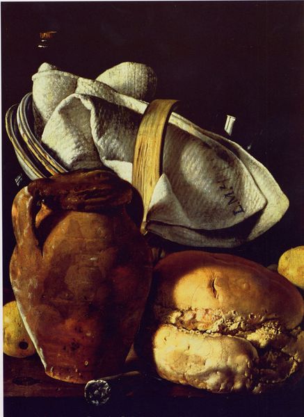 Stilleben mit Krug, Brot und Korb