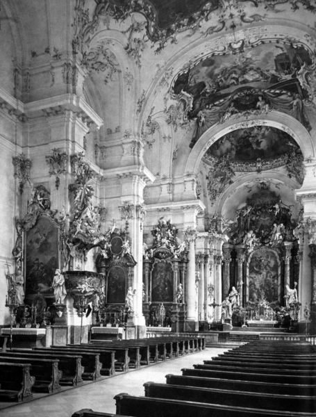 Mariä Himmelfahrt (Langhaus)