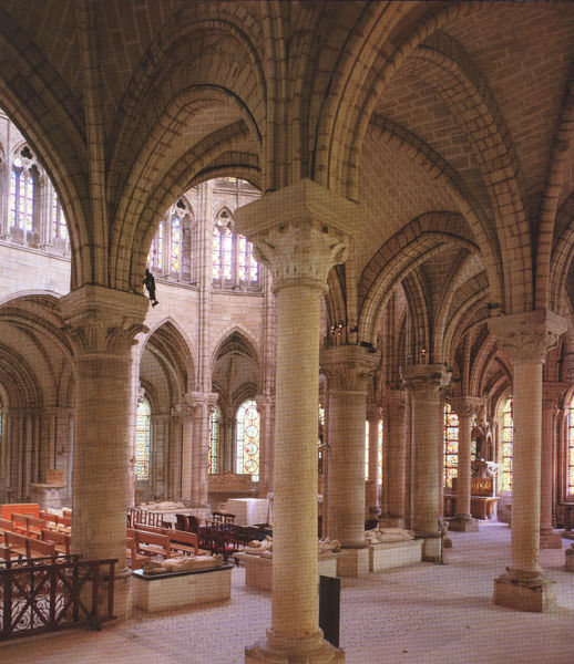 Saint Denis (Chorumgang)