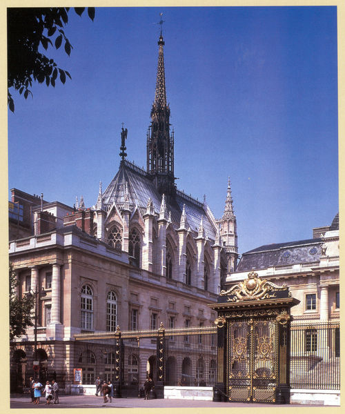 Sainte-Chapelle (Außenansicht von Nordosten)