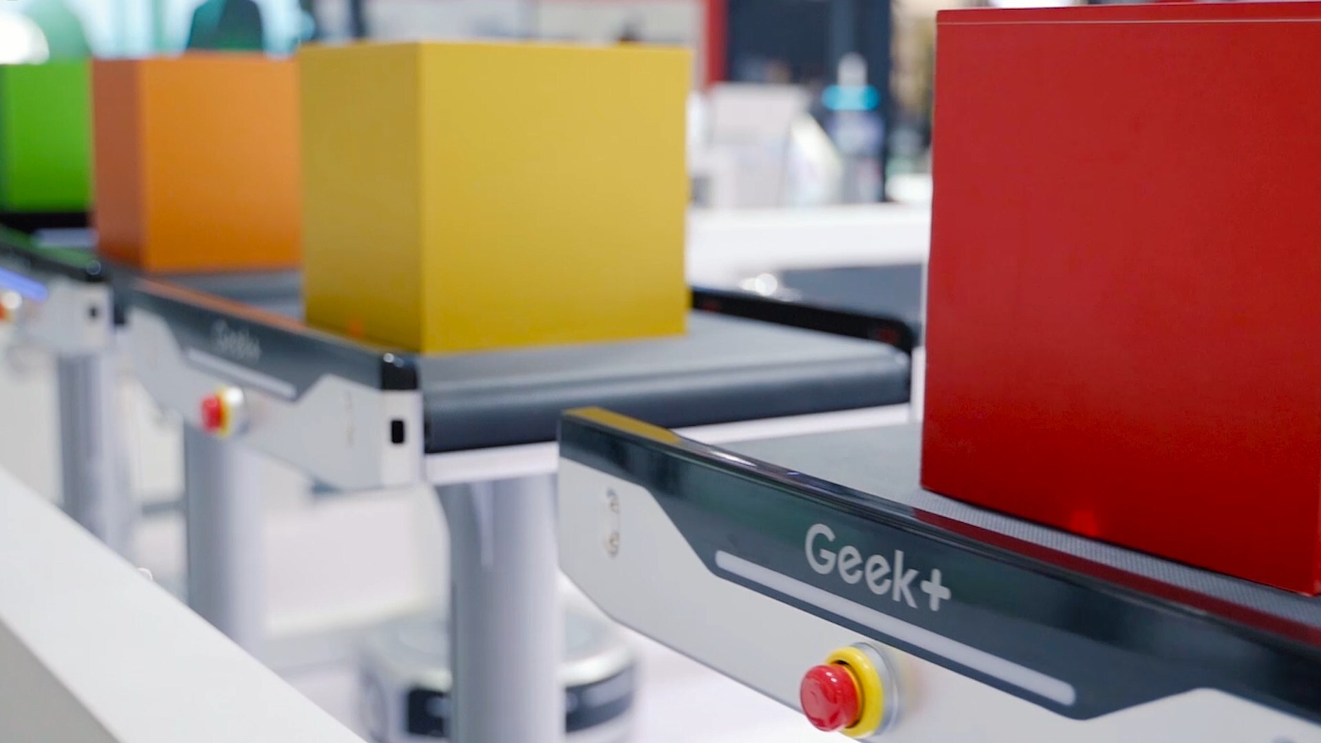 Geek+ Introduces Sorting Robots in South Africa with Takealot Partnership