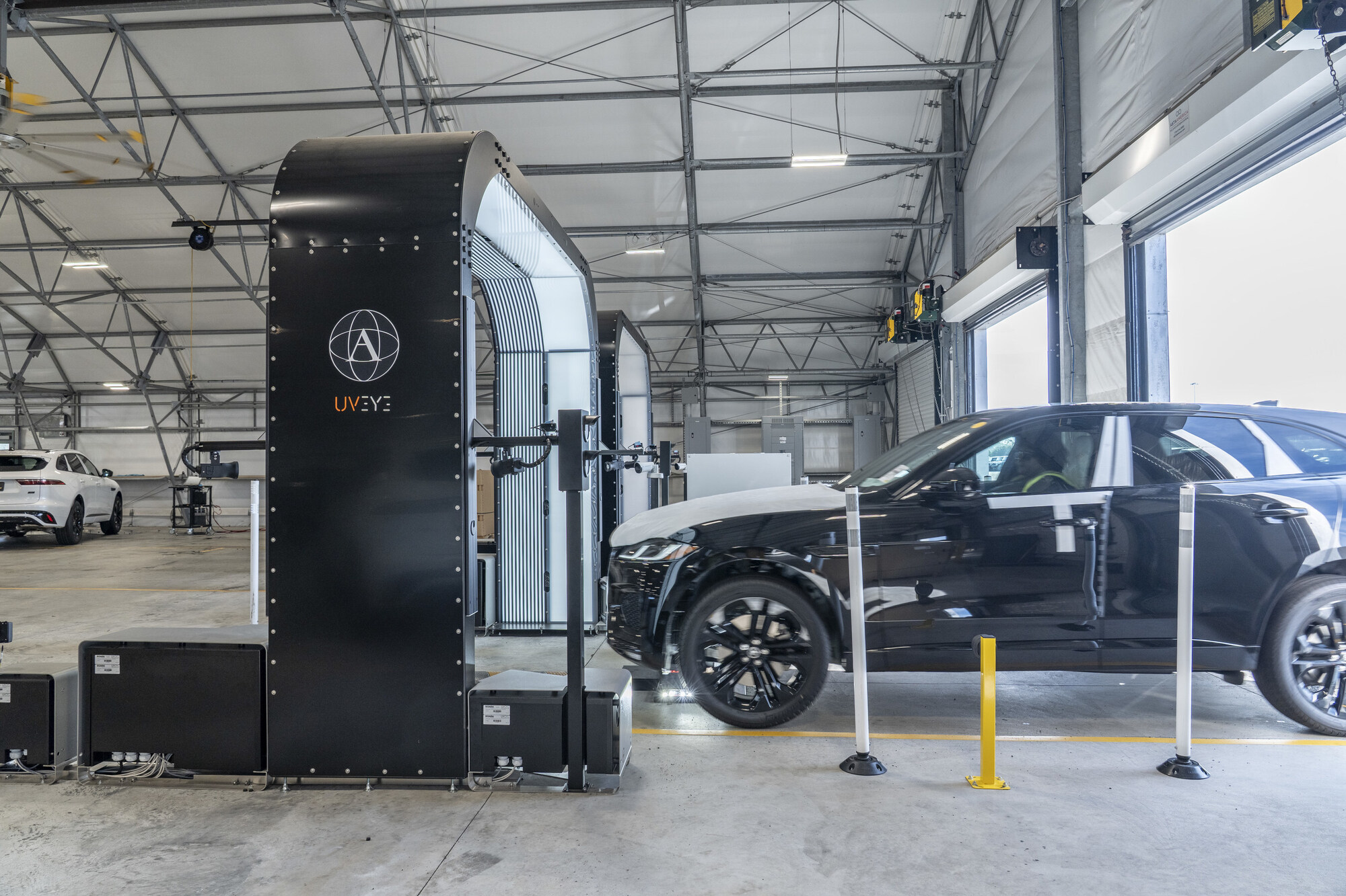 UVeye Implements AI Vehicle Inspections at Jaguar Land Rover's U.S. Ports