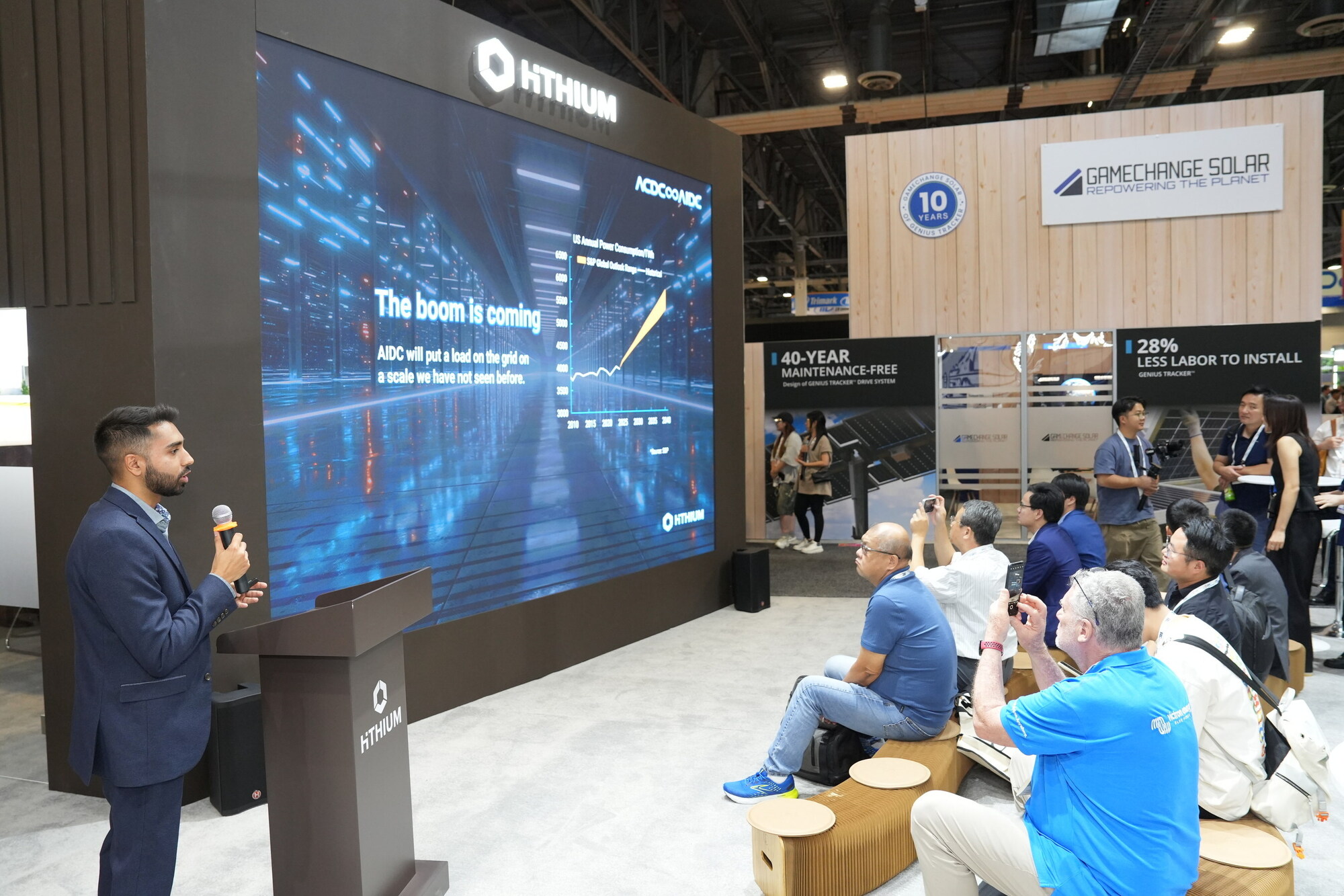 Hithium Unveils AI Data Center Energy Storage Solution