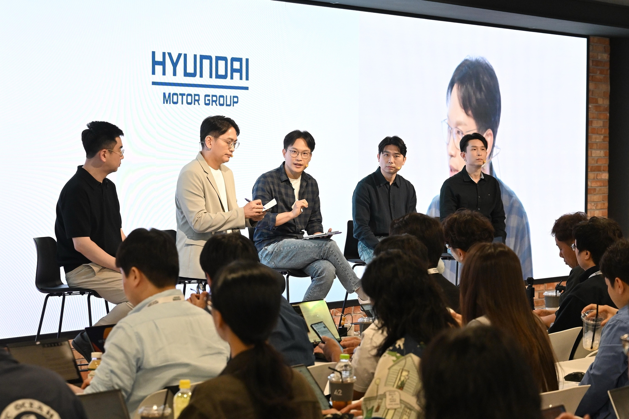 Hyundai Activates Autonomous Driving Data Flywheel