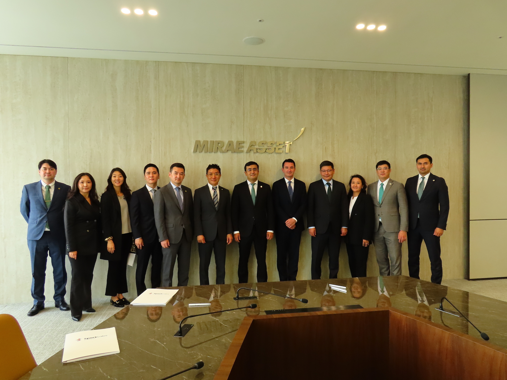 SparkLabs and Mirae Asset Plan Central Asia Venture Fund