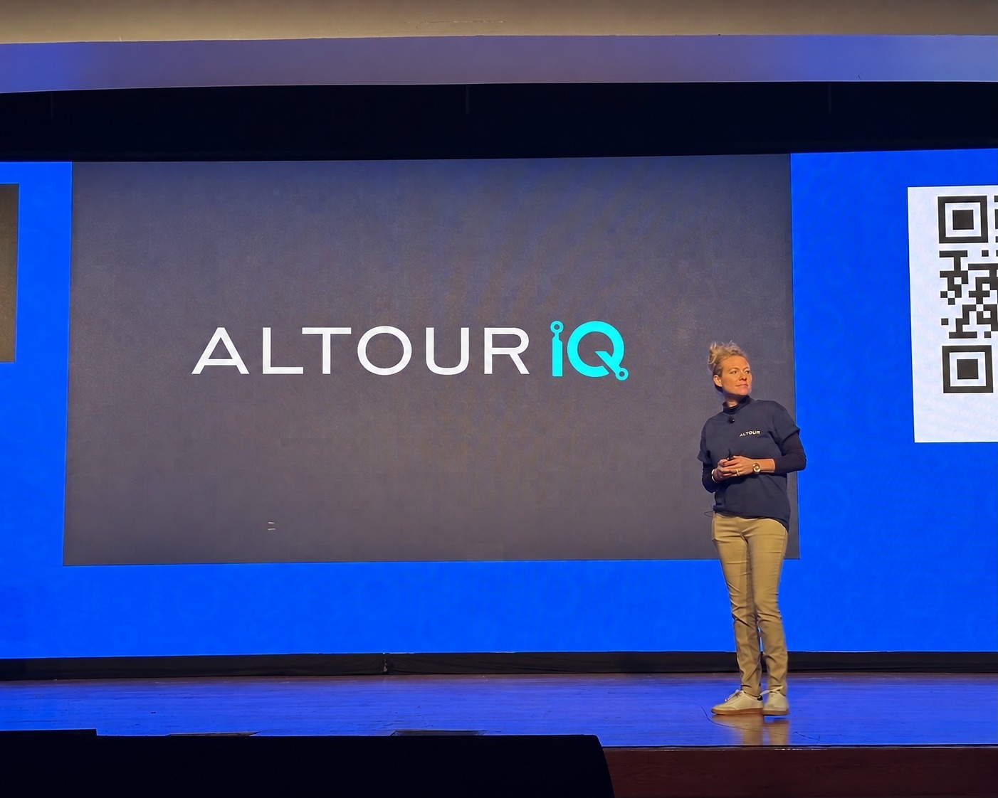 ALTOUR Unveils AI Platform for Corporate Travel Decisions