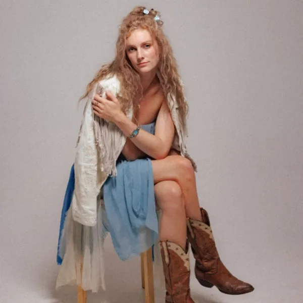 MISTY HARLOWE & THE HOLD UP