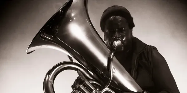 Jazz re:freshed presents: Theon Cross + Summer Pearl