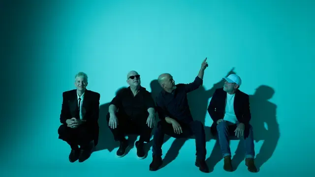 Pixies: Bossanova/Tromp Le Monde Set