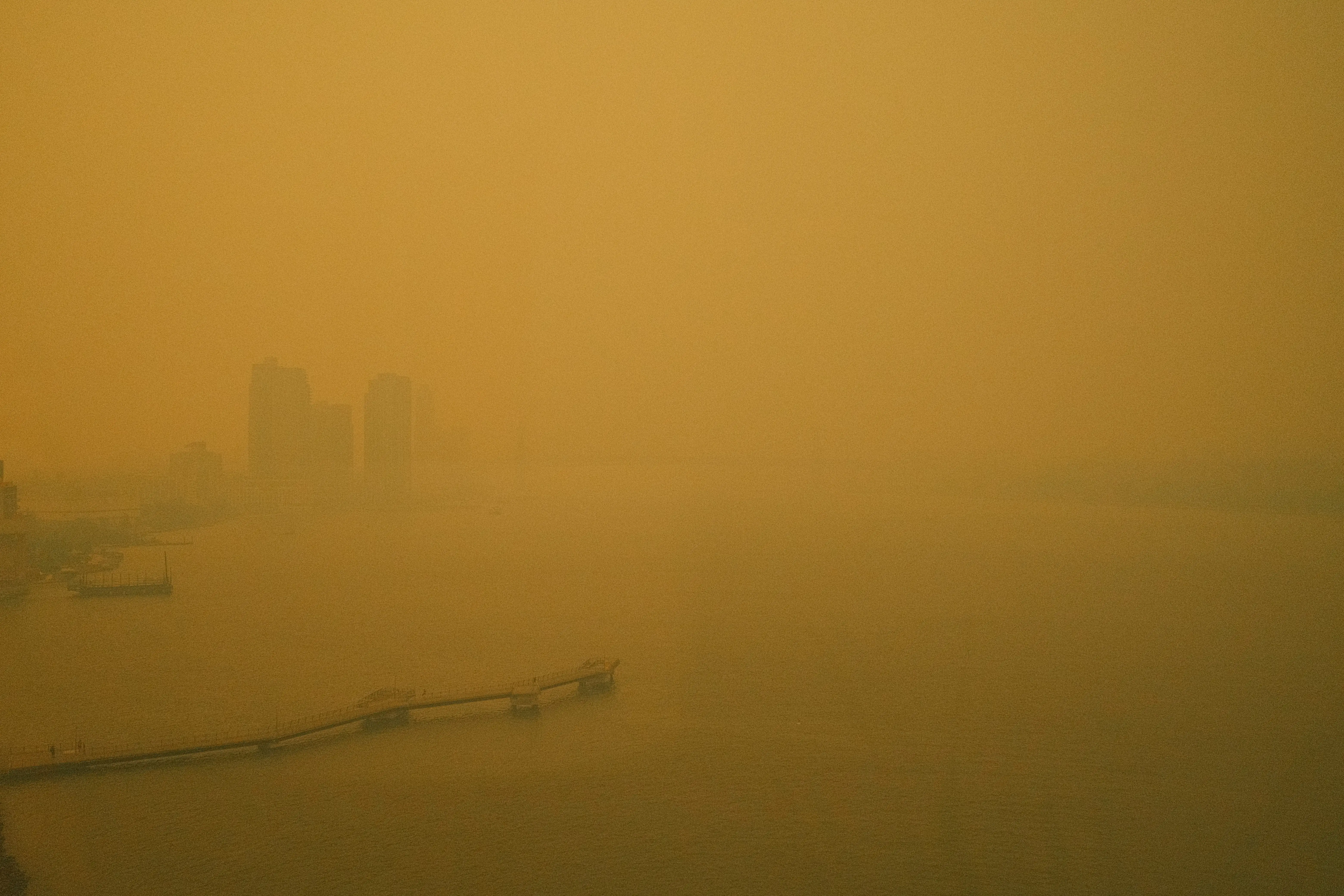 Photo: 2023-06-07_Canadian-Smoke-in-New-York.webp