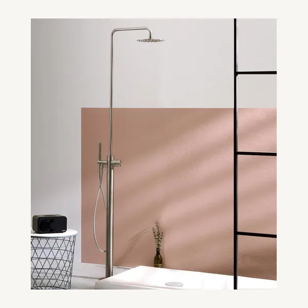 Accordo Freestanding Shower Set with Handshower and Diverter