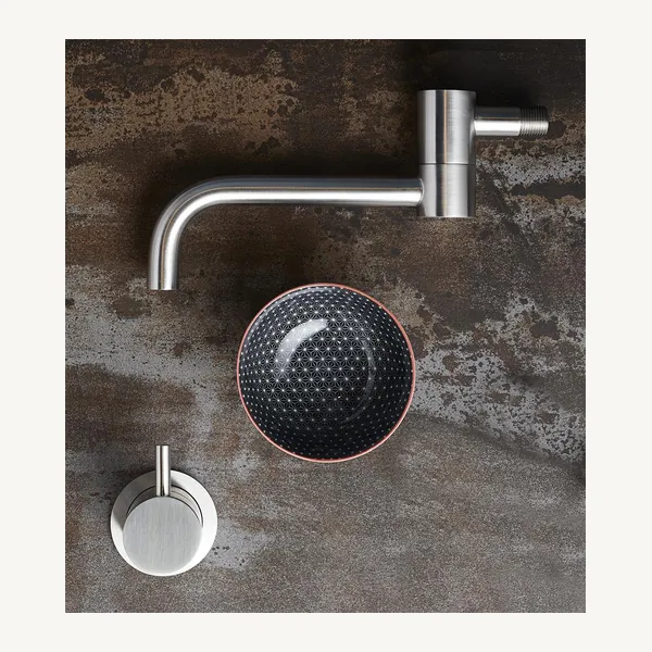 Asse Wall Mounted Adjustable Kitchen Spout