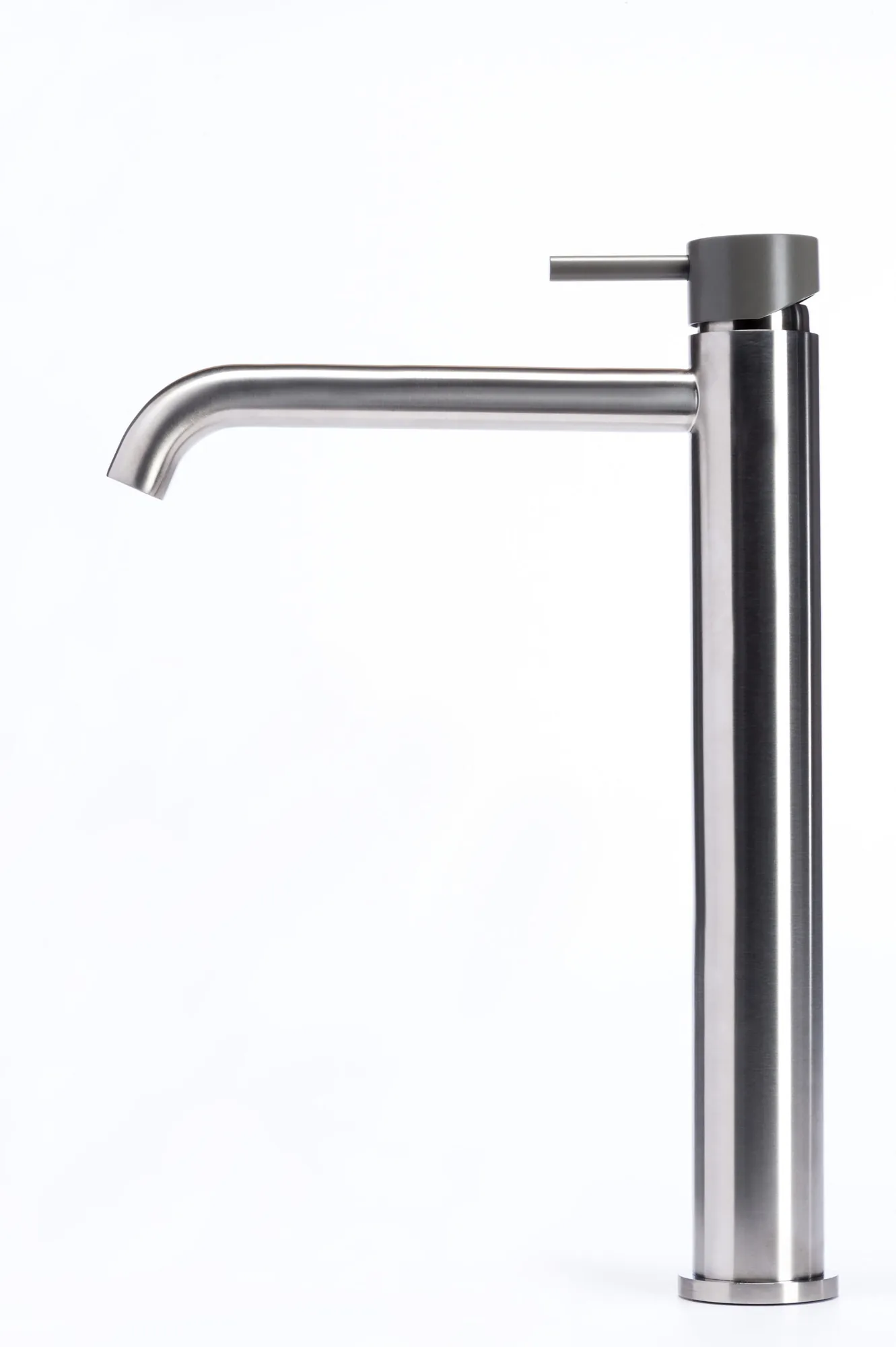 Tall basin mixer tap without waste, with coloured handle