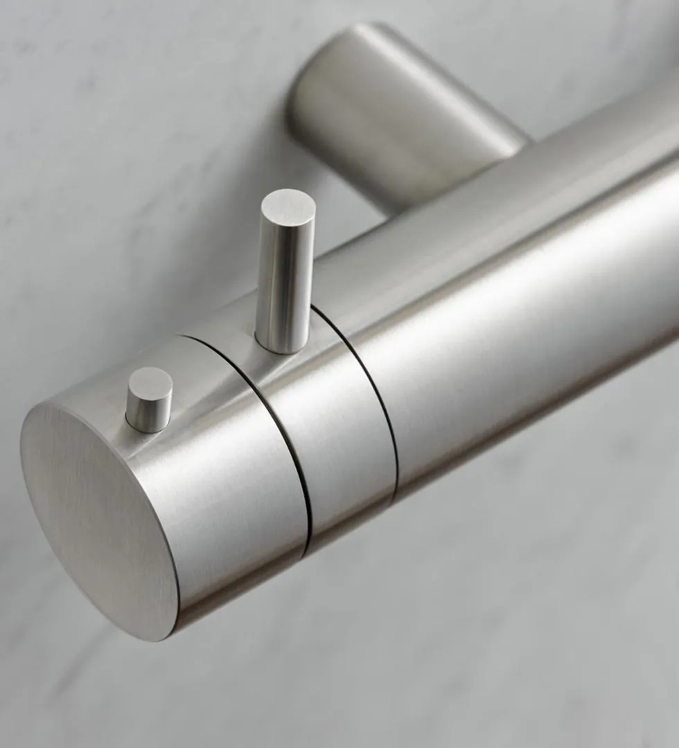 Slancio External Shower Set With Two Thermostatic Mixers And 200 mm Head