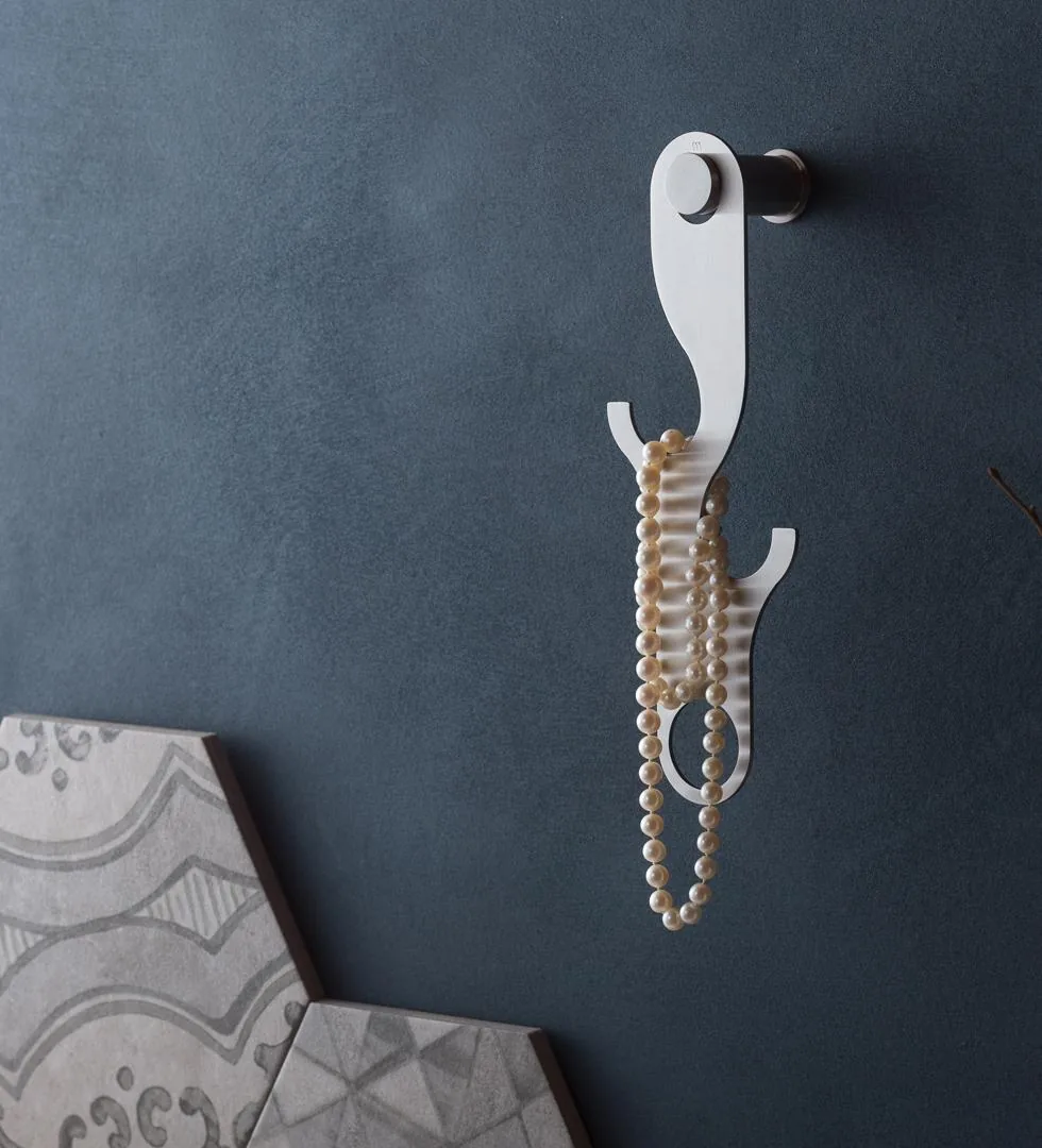 Misura Combinable Accessory Hook Element