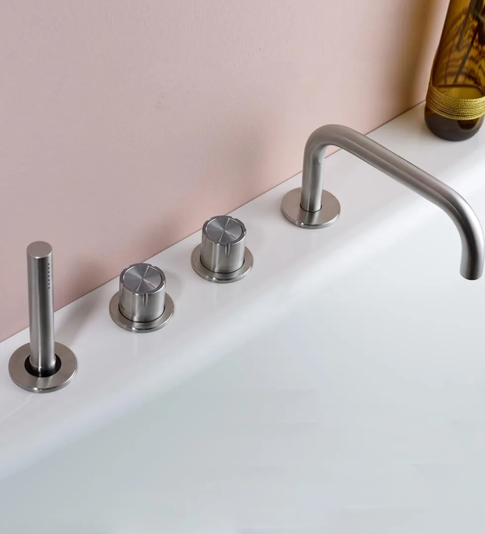 Accordo Deck Mounted Bath Set with Handshower and Two Mixers