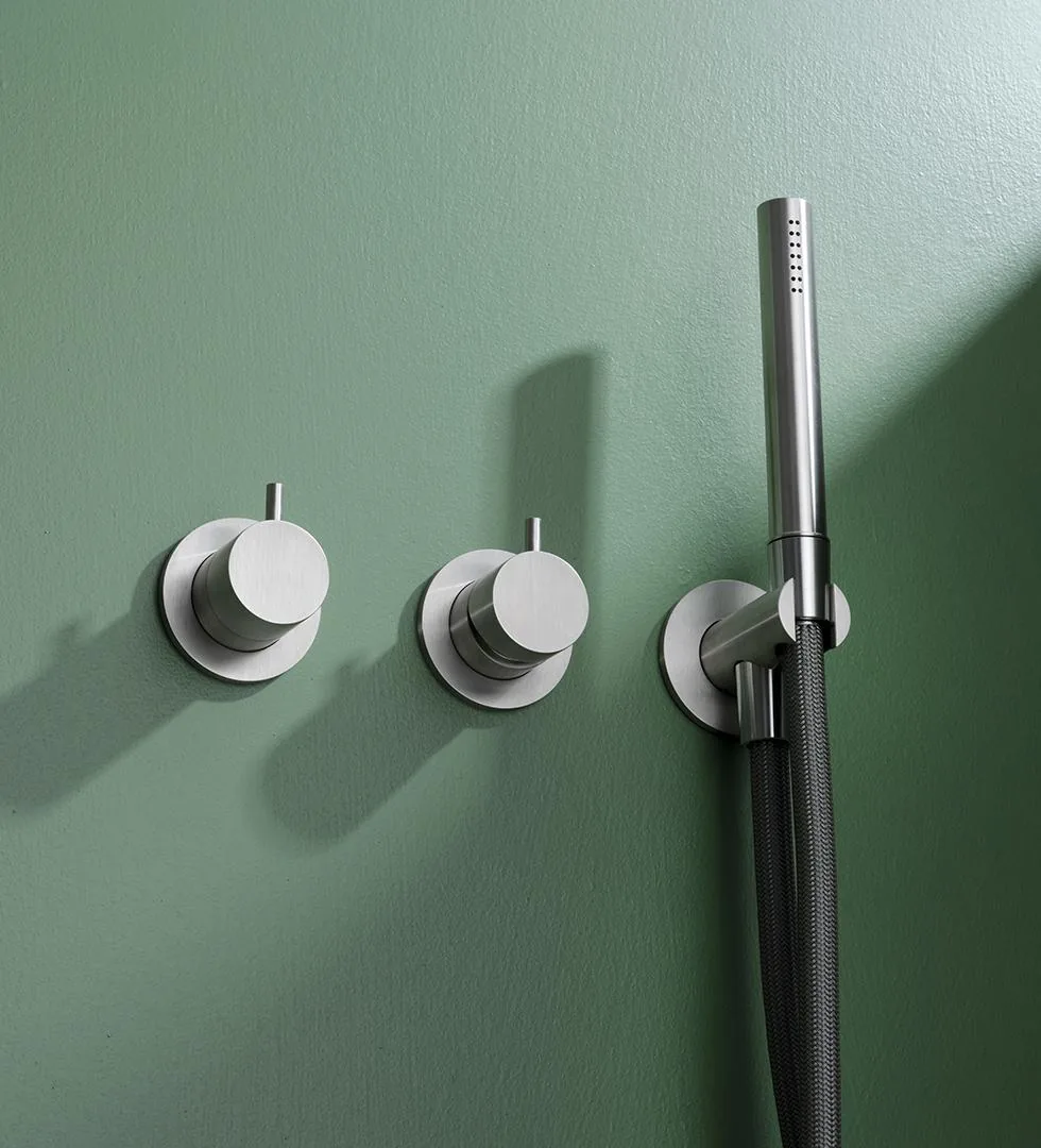 Alveo Wall Mounted Shower Set with Mixer, Diverter and Riser