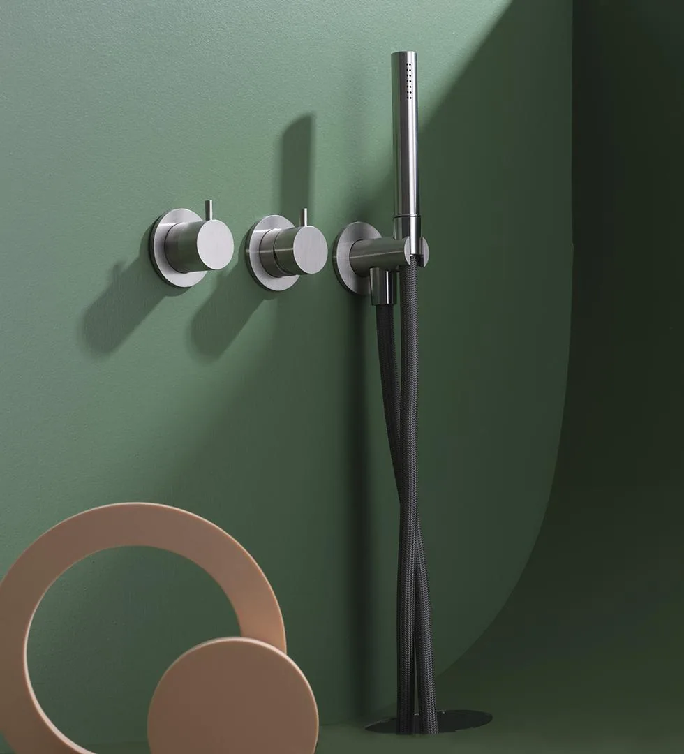 Alveo Wall Mounted Shower Set with Mixer, Diverter and Riser