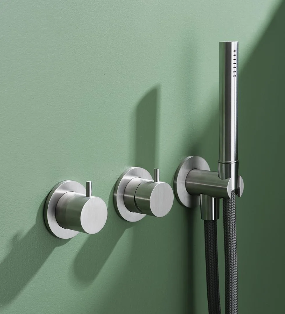 Alveo Wall Mounted Shower Set with Mixer, Diverter and Riser