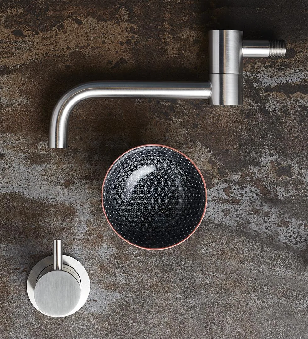 Asse Wall Mounted Adjustable Kitchen Spout